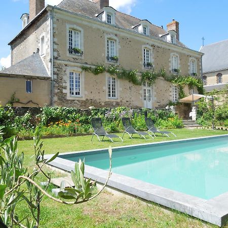 Le Presbytere Du Vigneau Ménil Eksteriør billede