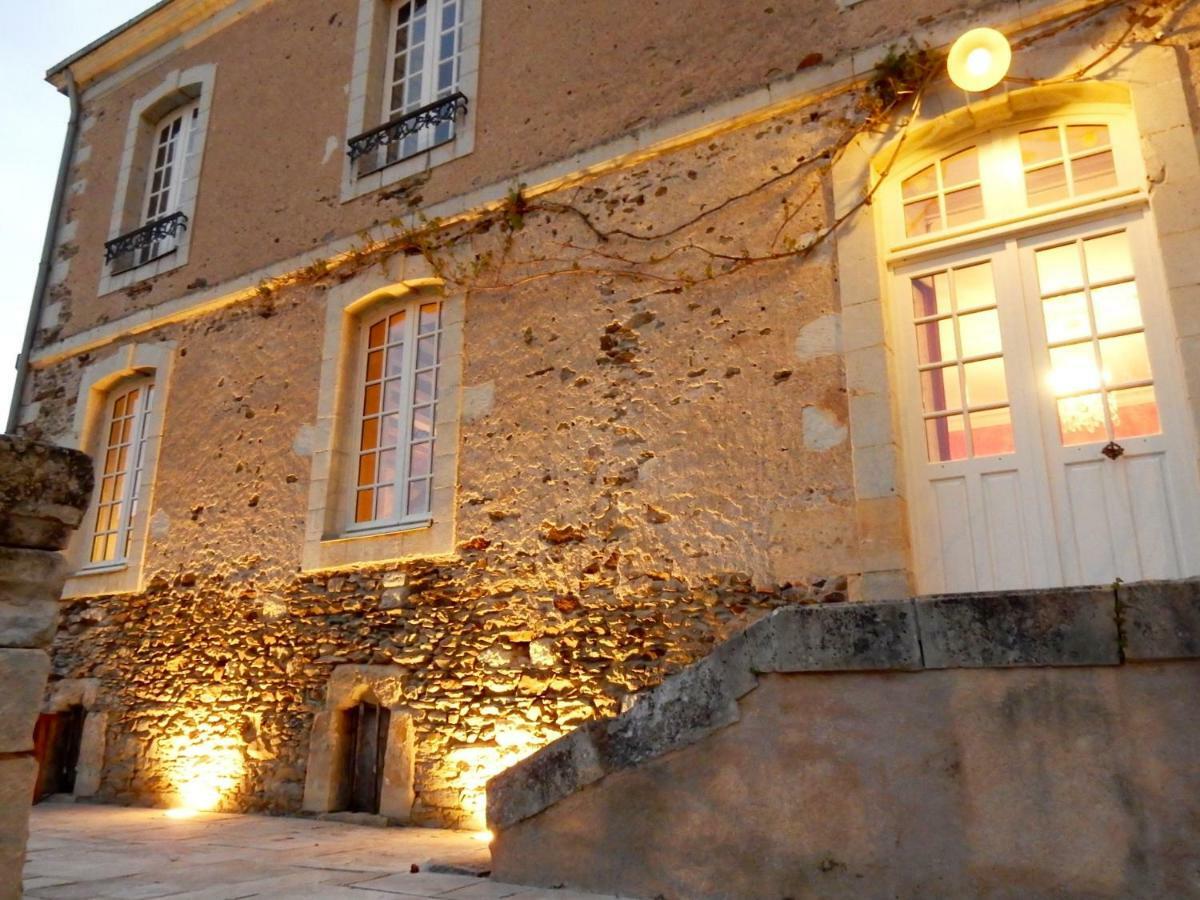 Le Presbytere Du Vigneau Ménil Eksteriør billede
